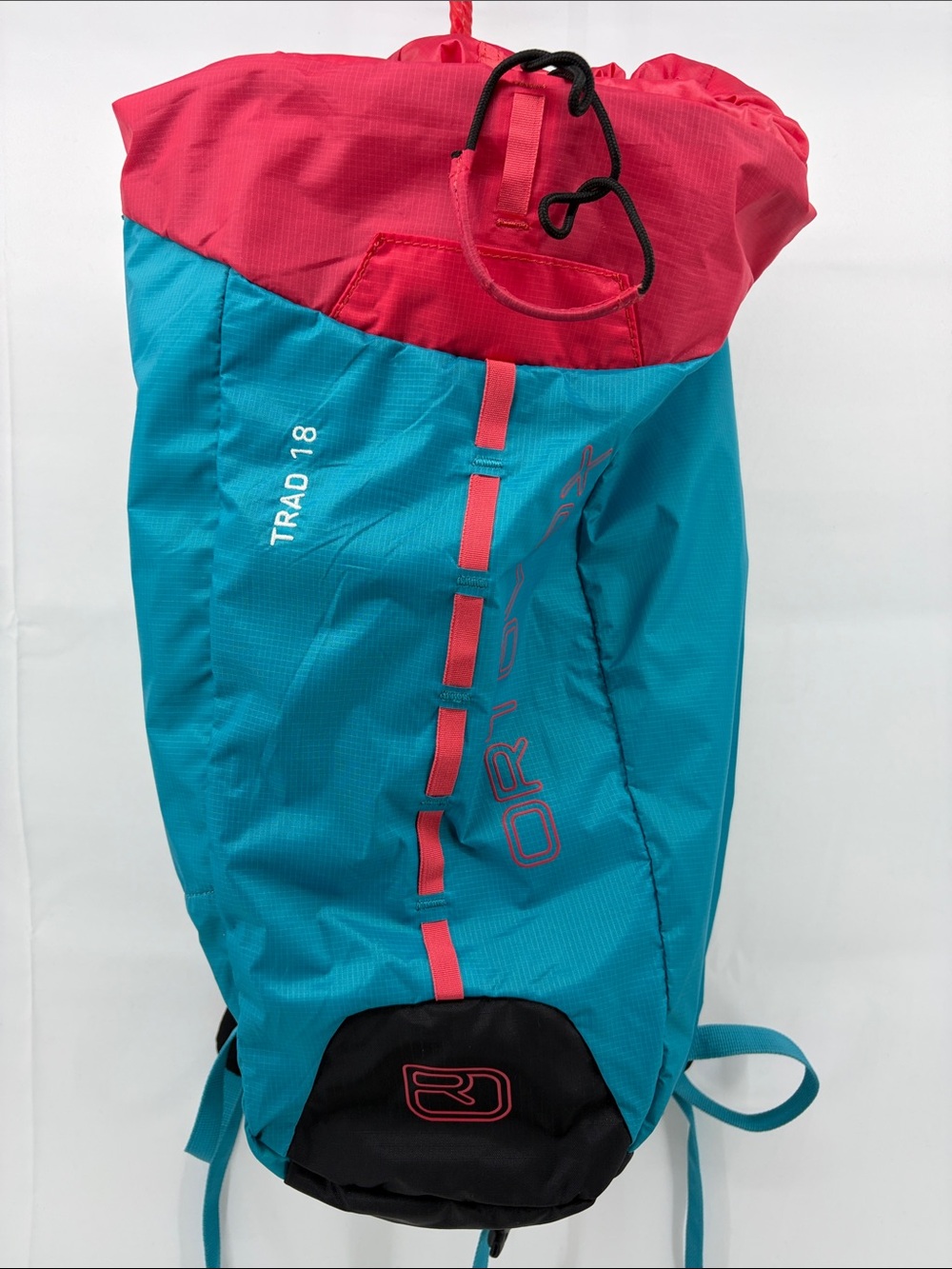 Like New! Ortovox Trad 18 Climb Bag Lightweight Climbing Rope Backpack Day Pack